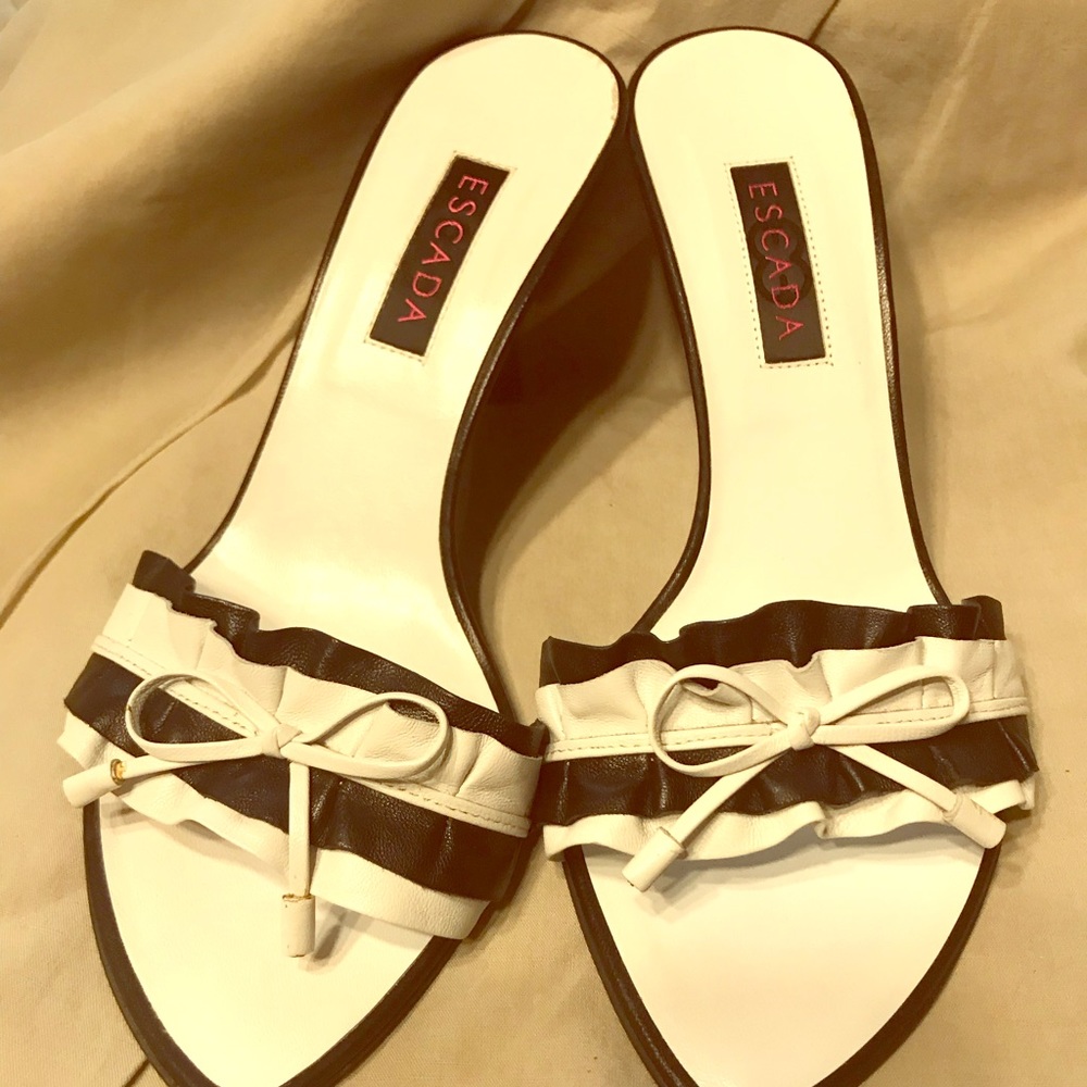 Escada Sandals with heel